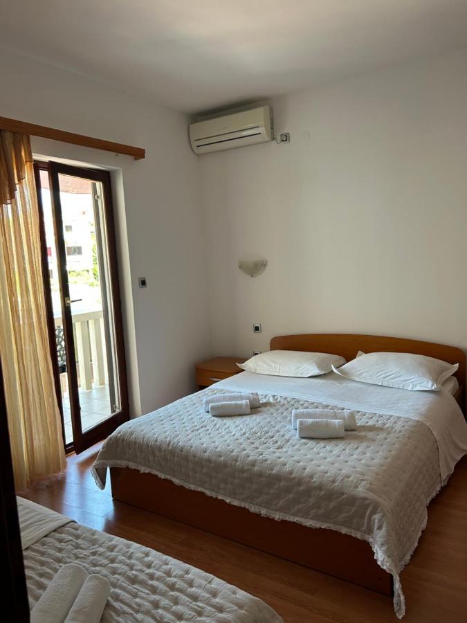 פודסטראנה Apartmani Baki מראה חיצוני תמונה