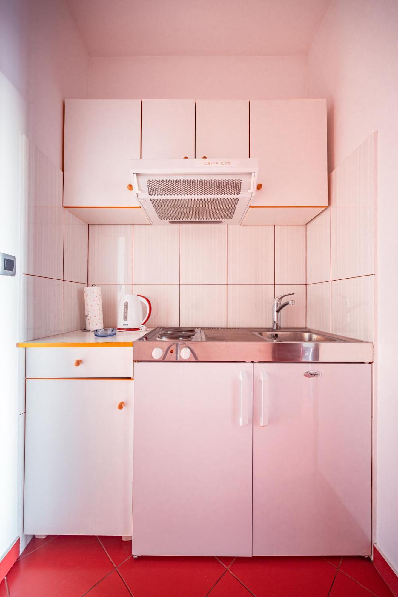פודסטראנה Apartmani Baki מראה חיצוני תמונה