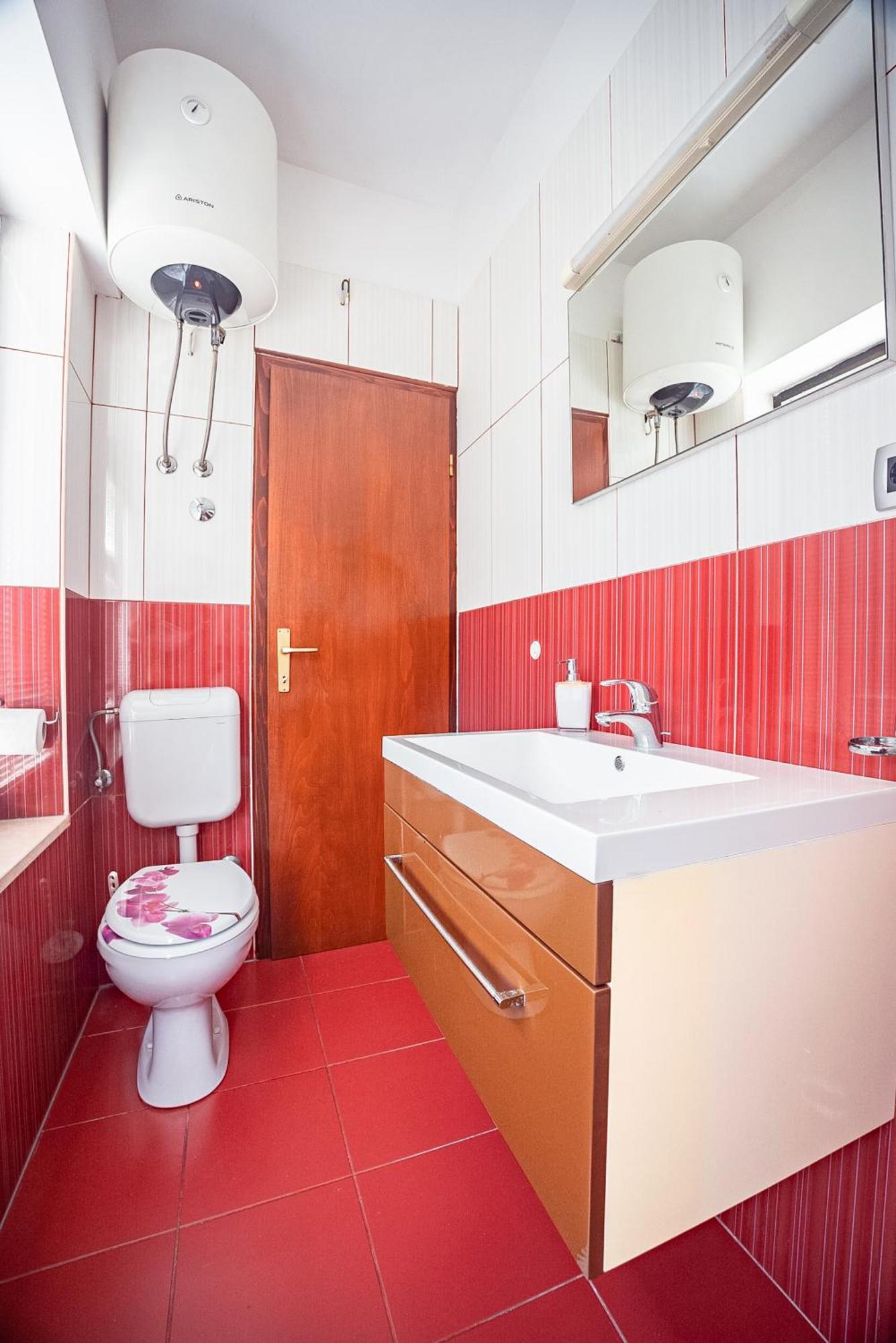 פודסטראנה Apartmani Baki מראה חיצוני תמונה