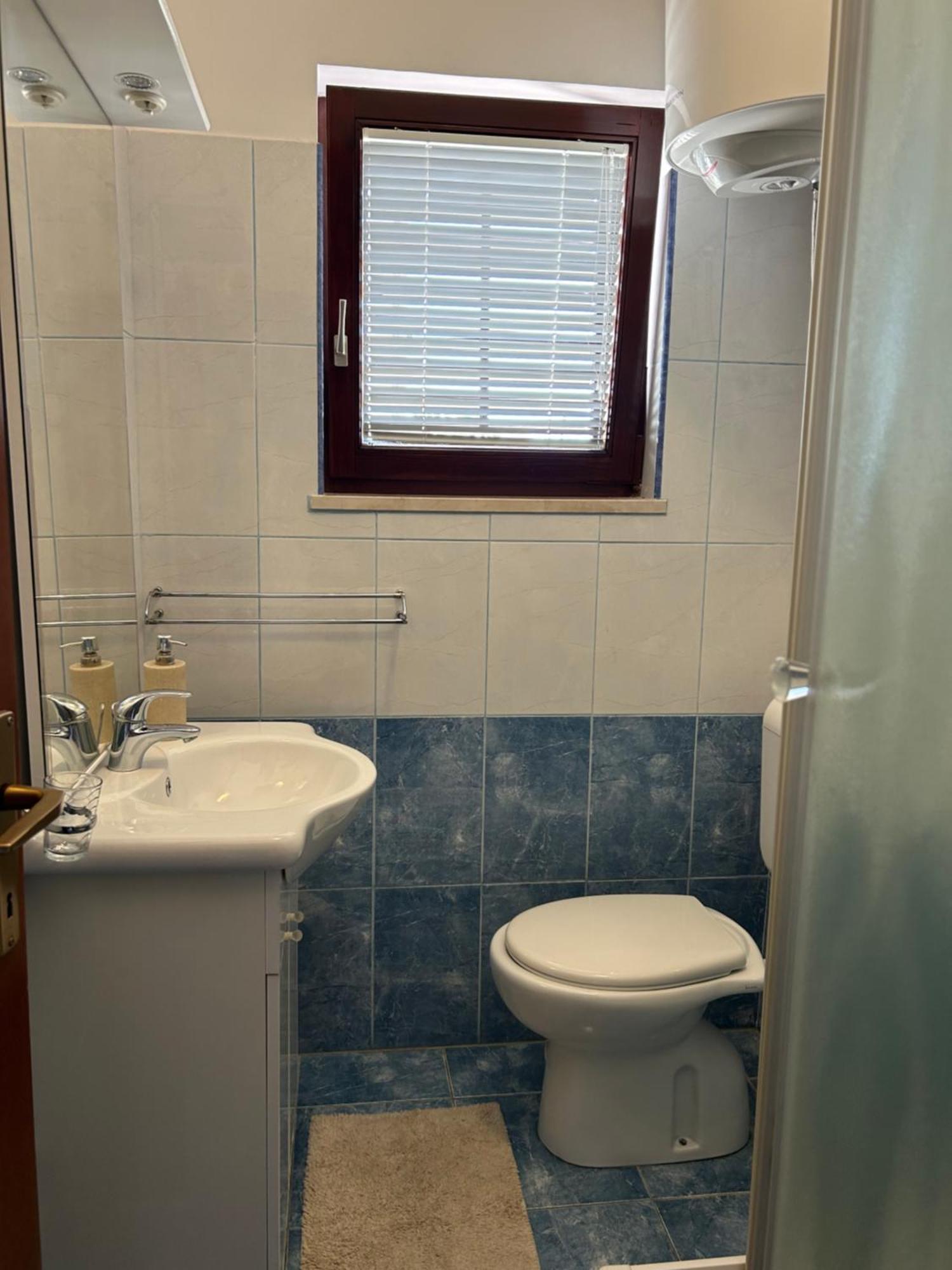פודסטראנה Apartmani Baki מראה חיצוני תמונה