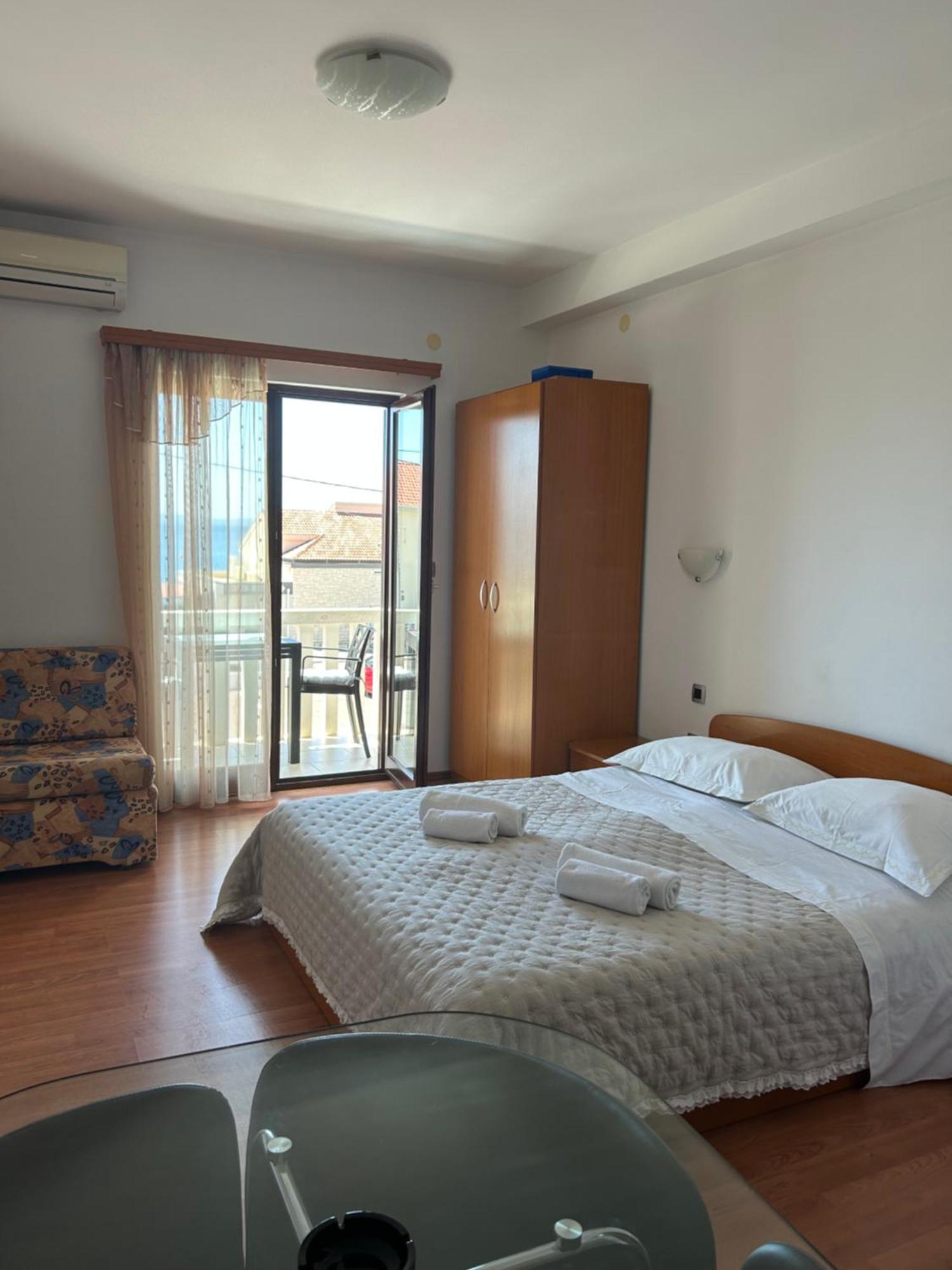 פודסטראנה Apartmani Baki מראה חיצוני תמונה