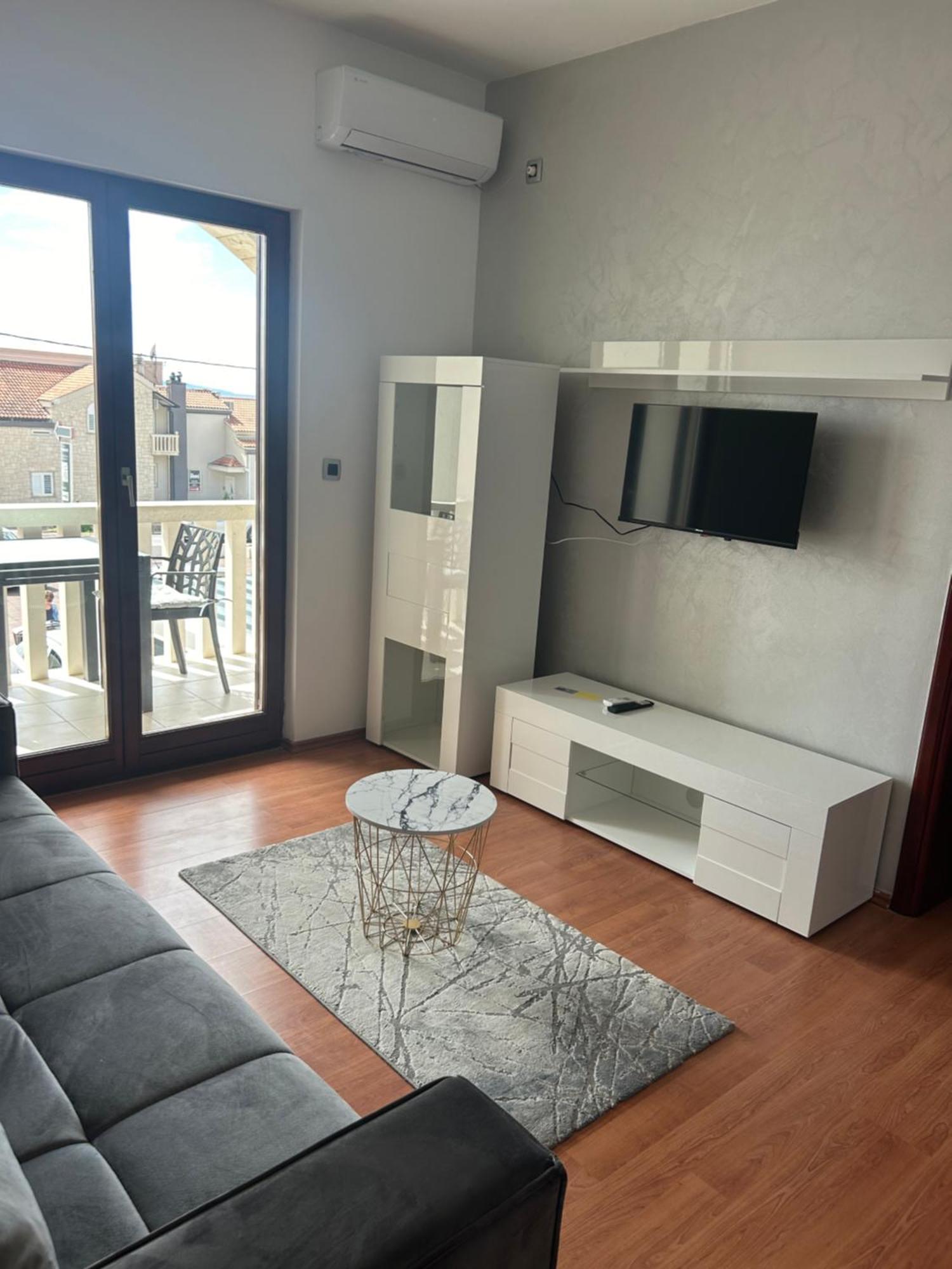 פודסטראנה Apartmani Baki מראה חיצוני תמונה